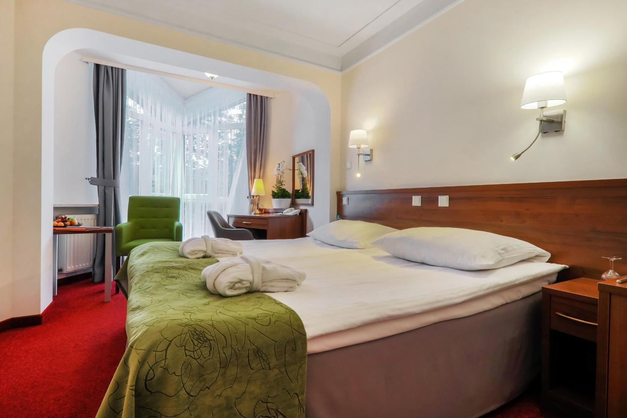 Papuga Park Hotel Wellness Marrakesz & Spa Bielsko-Biała Eksteriør billede