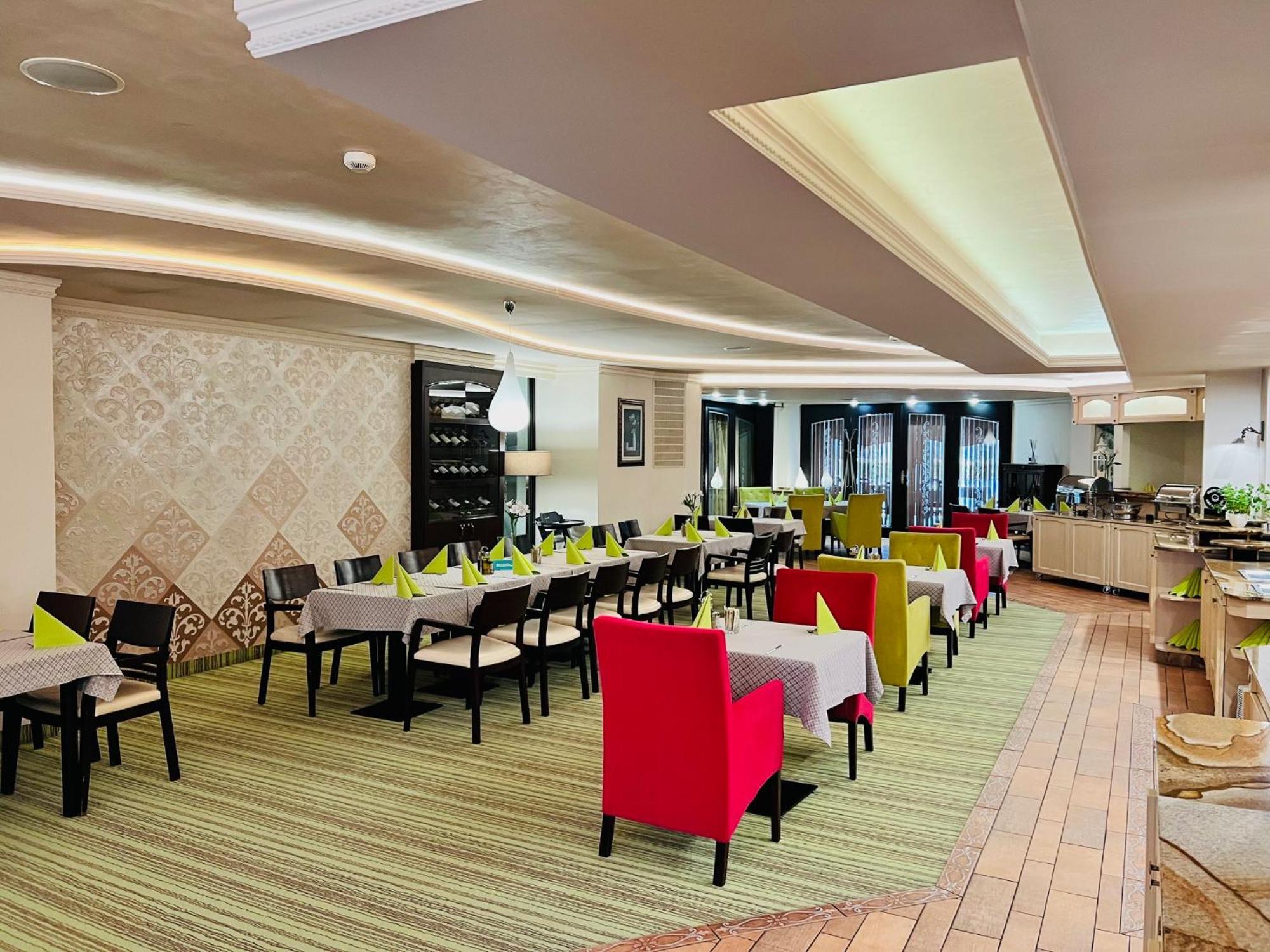 Papuga Park Hotel Wellness Marrakesz & Spa Bielsko-Biała Eksteriør billede