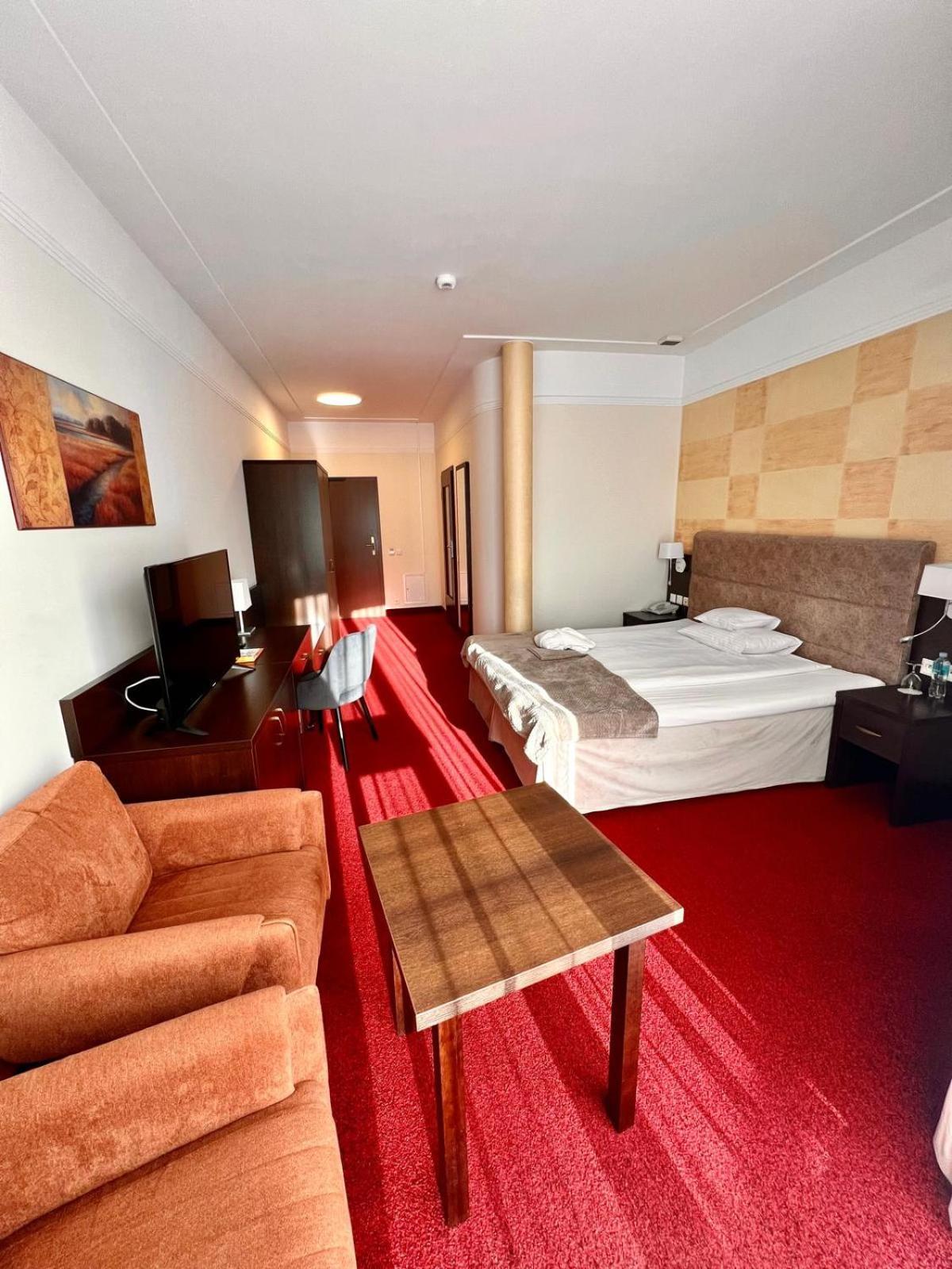 Papuga Park Hotel Wellness Marrakesz & Spa Bielsko-Biała Eksteriør billede