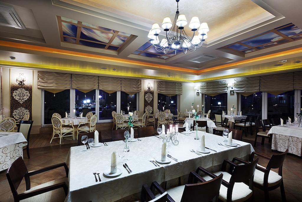 Papuga Park Hotel Wellness Marrakesz & Spa Bielsko-Biała Eksteriør billede