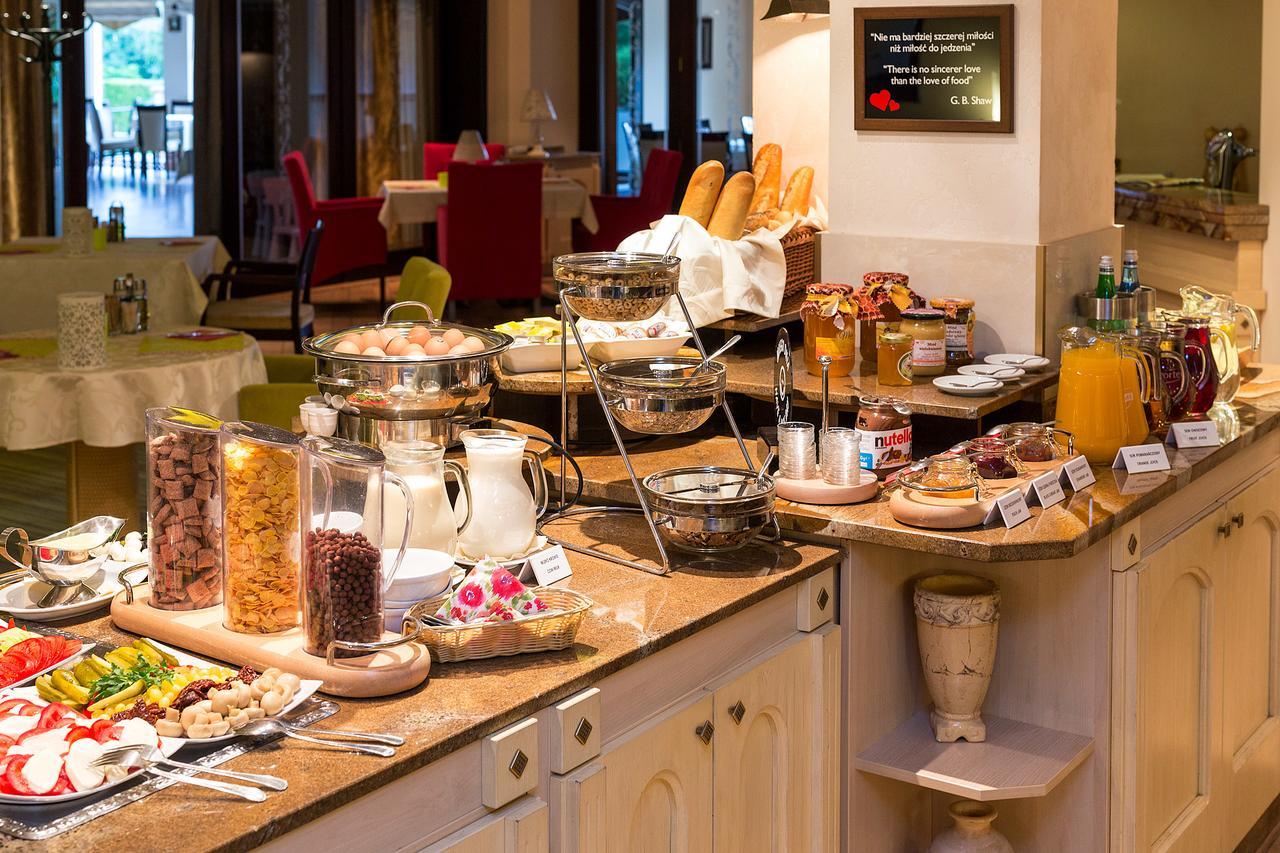 Papuga Park Hotel Wellness Marrakesz & Spa Bielsko-Biała Eksteriør billede