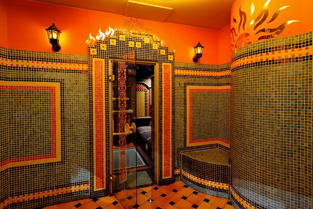 Papuga Park Hotel Wellness Marrakesz & Spa Bielsko-Biała Eksteriør billede